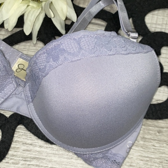 Jessica Simpson - Picture 2 of 5